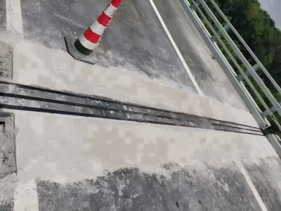 察哈尔右翼后伸缩缝更换后浇筑材料快速结构修补料速砼的产品特点及施工流程​